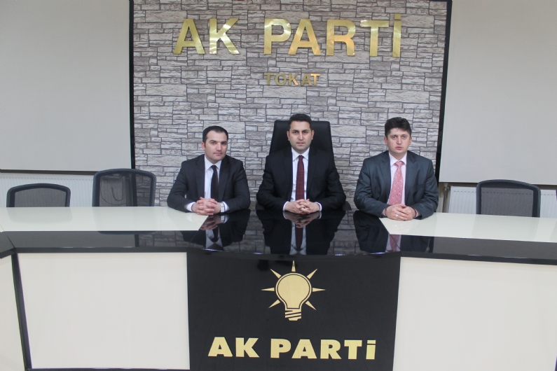 AK PARTİ SİYASET AKADEMİSİ İLK DERS ZİLİ                                            14 NİSANDA ÇALIYOR