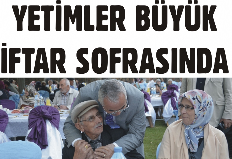 Vali Cevdet Can tarafından şehit aileleri ve gaziler onuruna iftar yemeği verildi.