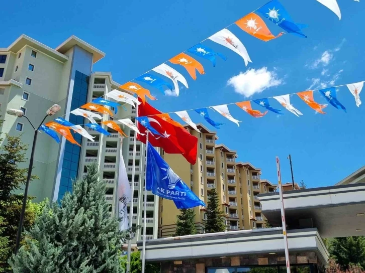 AK Parti’nin "Yerel Yönetimler İstişare ve Değerlendirme" kampı başladı
