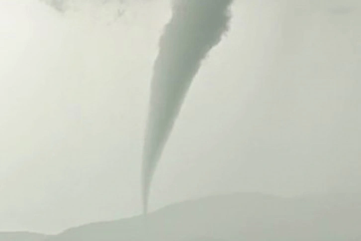 Amasya’da oluşan hortum böyle görüntülendi