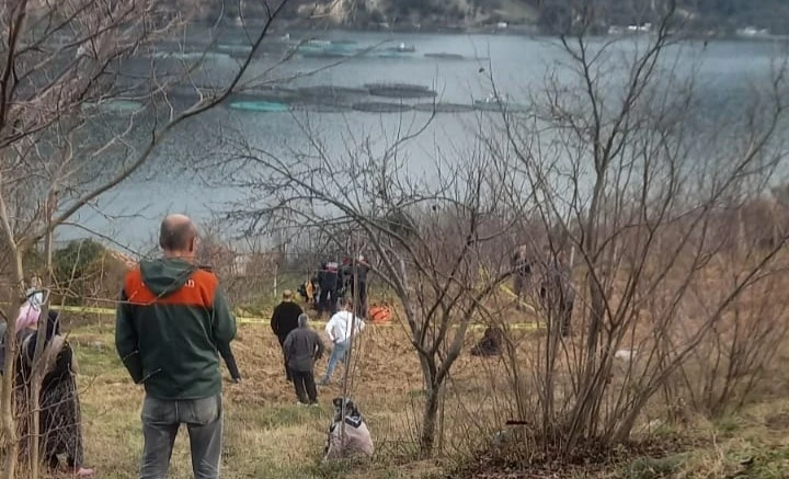 Bafra’da bir kişi tarlada ölü bulundu
