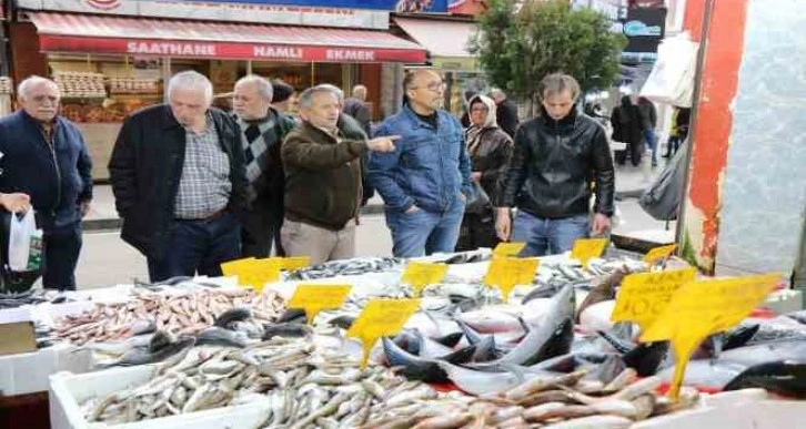 Balıkçılar bu Ramazan’da bayram ediyor