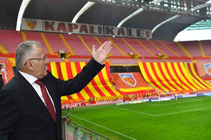 Başkan Büyükkılıç’tan Kayserispor’a destek çağrısı
