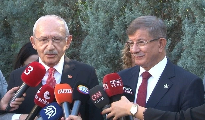 Davutoğlu’ndan Kılıçdaroğlu’na ziyaret
