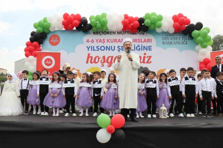 Diyanet İşleri Başkanı Erbaş: “Dünyada zulmün ortadan kalkmasına vesile olan bir milletiz”
