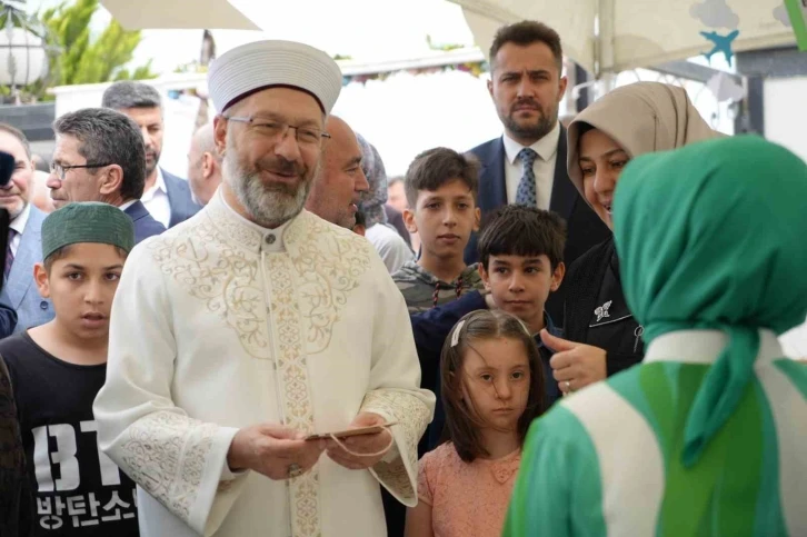 Diyanet İşleri Başkanı Erbaş: "Dünyanın İslam’ın ve Kur’an’ın merhametine ihtiyacı var"
