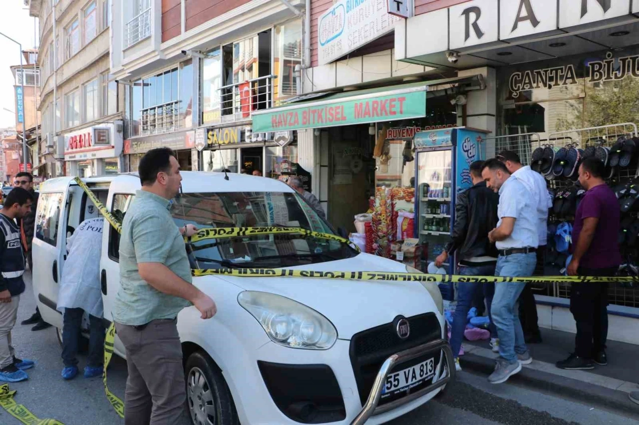 Emekli polis kendini vurdu
