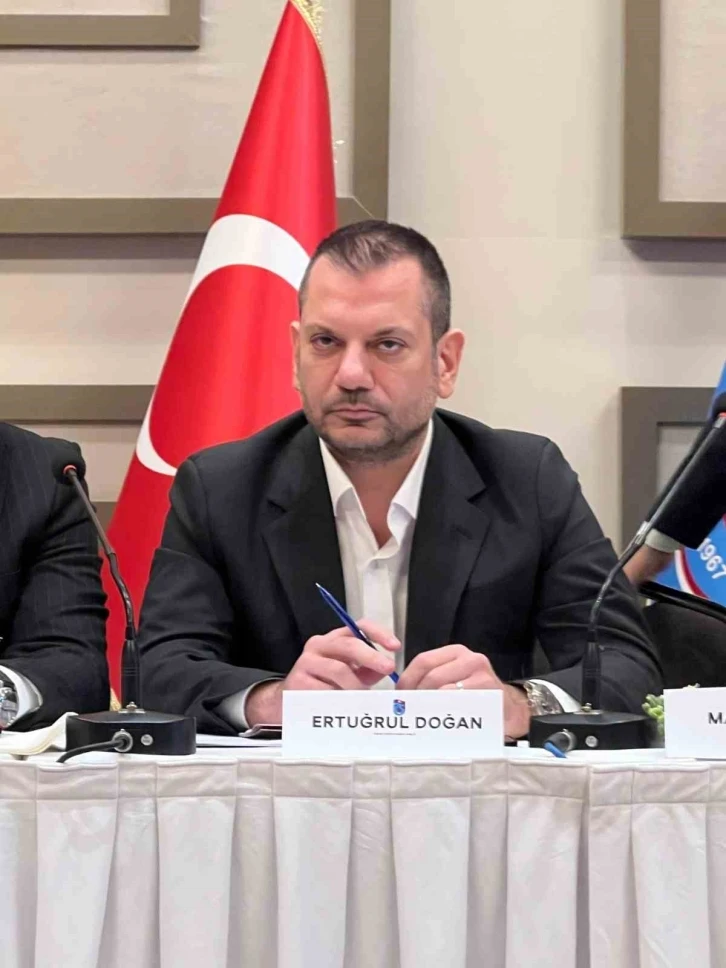 Ertuğrul Doğıan: "Her şey değişir, tek değişmeyen Trabzonspor taraftarıdır"
