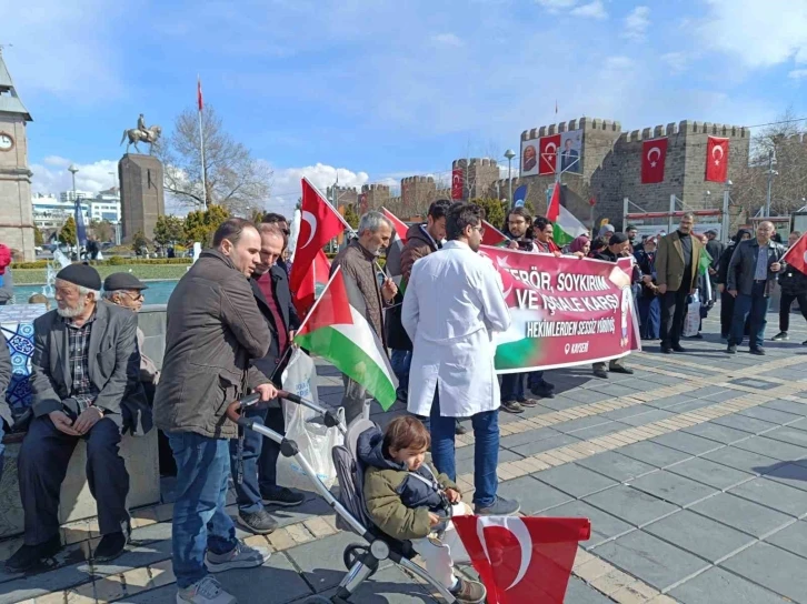 Kayseri’de hekimlerden Gazze için ’Sessiz Yürüyüş’
