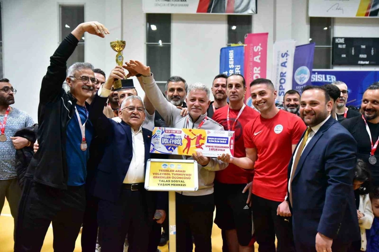 Kayseri, yılın en iyi Avrupa spor şehri seçilerek ’altın bayrak’ kazandı
