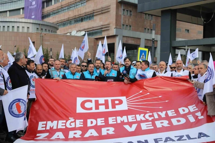 Memur-Sen’den CHP’ye siyah çelenk
