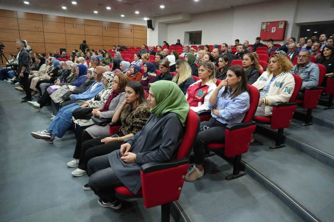 Narkotik polisinden annelere uyarı: "Çocuklarınız bu kelimeleri söylüyorsa kulak kabartın"
