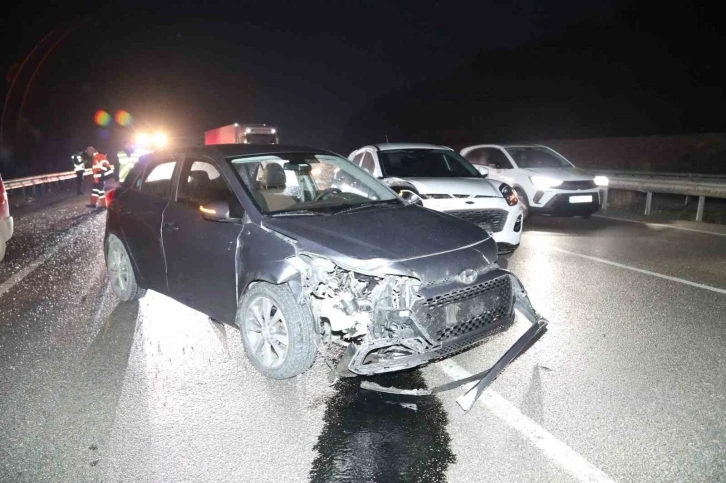 Samsun’da 3 araçlı zincirleme kaza
