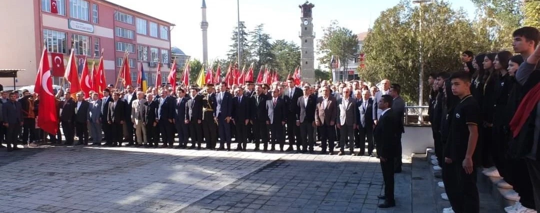 Sungurlu’da Cumhuriyet bayramı kutlamaları başladı
