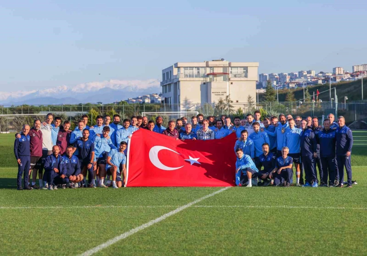 Trabzonspor, Fenerbahçe maçı hazırlıklarını sürdürdü
