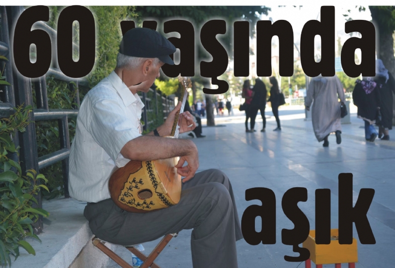 Erbaalı Âşık Salih Çetin (60) , kendi yazdığı deyişleri ve 300`e yakın türküyü Tokat`ın işlek caddelerinde seslendirmeye devam ediyor.