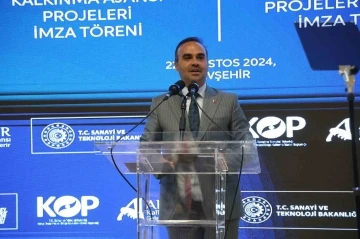 Bakan Kacır: &quot;Sanayi ürünlerimizin yıllık ihracatını 22 yılda 34 milyar dolardan, 241 milyar dolara yükselttik&quot;
