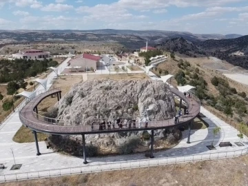 Baraj manzaralı Çekerek Millet Bahçesi’nde hafta sonu yoğunluğu yaşanıyor
