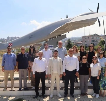 Başkan Sandıkçı: &quot;Geleceğe yön verecek nesilleri büyük bir sorumlulukla yetiştiriyoruz”
