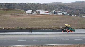 Bünyan’da asfalt çalışmaları son hız devam ediyor
