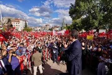 Ekrem İmamoğlu: “Bu Ülkenin Potansiyelini Ortaya Çıkarmak İçin Hep Birlikte Çalışmalıyız”