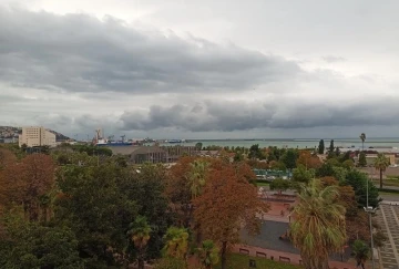 Karadeniz için kuvvetli rüzgar ve fırtına uyarısı
