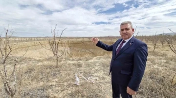 Karaman’da 2 yıl önce oluşan obruğun çevresi ve derinliği iki katına çıktı
