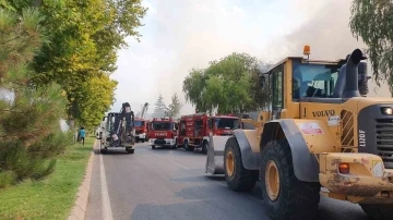 Kayseri’de kağıt fabrikasında yangın
