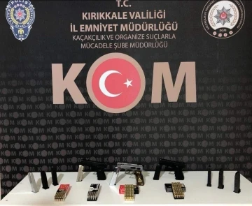 Kırıkkale polisinden &quot;huzur&quot; operasyonu: 2 gözaltı
