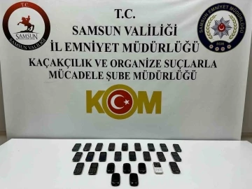 Samsun’da gümrük kaçağı cep telefonu ele geçirildi
