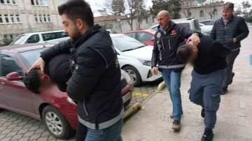 Samsun’da uyuşturucu ticaretinden 2 kişi tutuklandı
