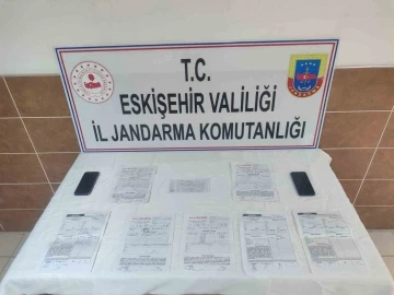 Tefecilik yapan 2 şahsa jandarma operasyonu
