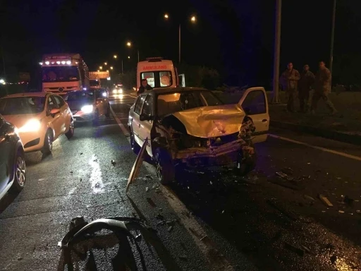 Trafik ışıklarında zincirleme kaza
