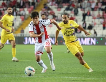 Trendyol Süper Lig: Sivasspor: 0 - Eyüpspor: 1 (Maç sonucu)
